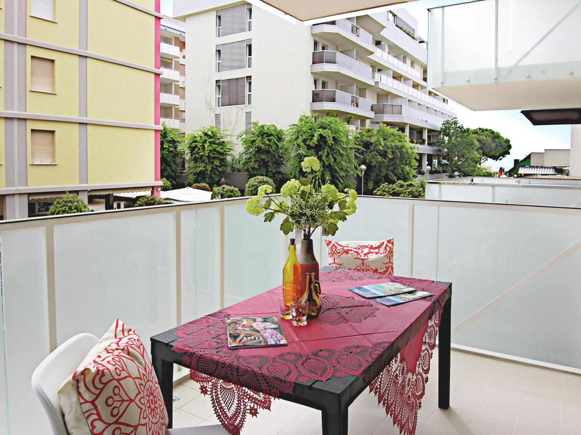 Residence Green Life Бибионе Экстерьер фото